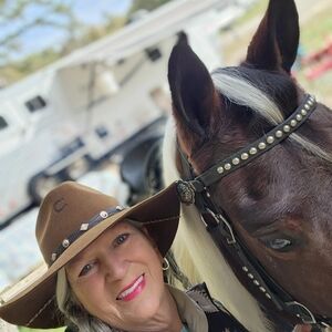 Meet your Posher, Kathy